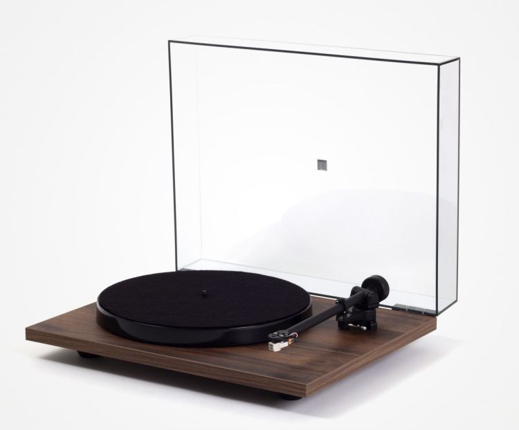 plattenspieler-rega-modell-planar-1-plus-walnut_0002.jpg